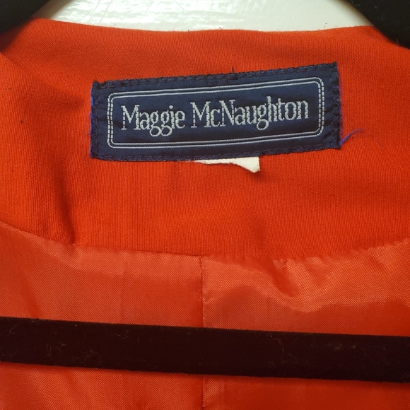 MAGGIE MCNAUGHTON red Blazers. Size 2XL - Picture 6 of 12